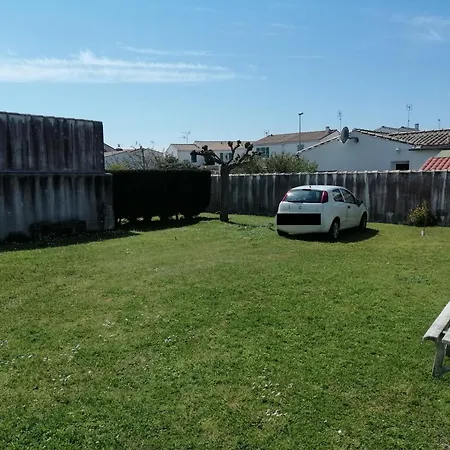 Maison De La Douce Holiday home Sainte-Marie-de-Re