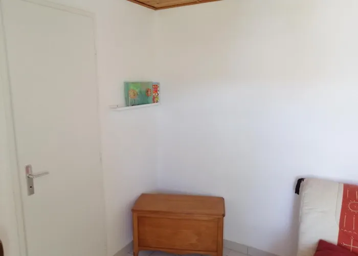 Holiday home Maison De La Douce *